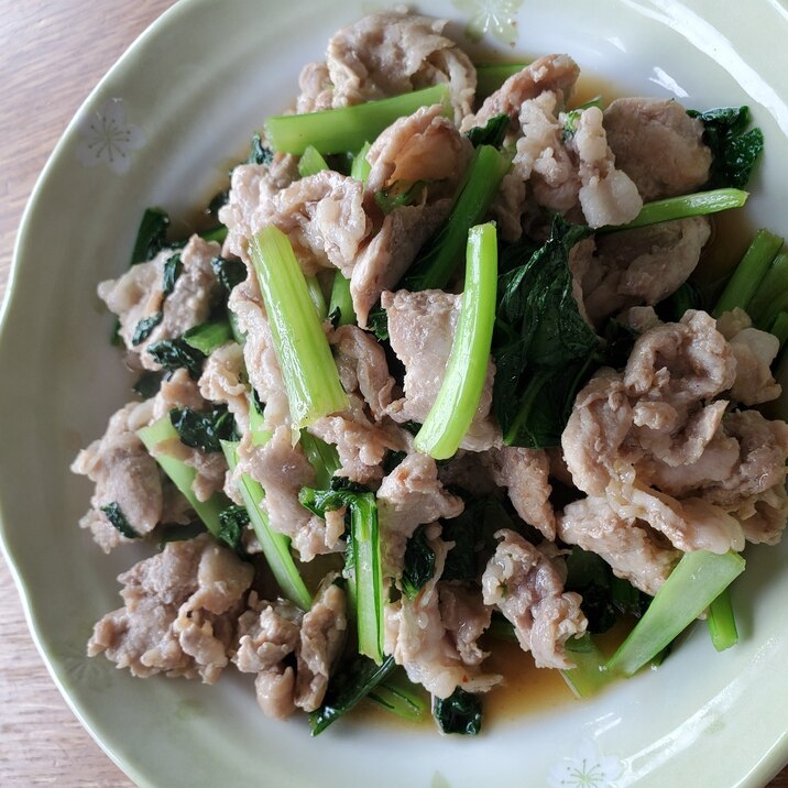 小松菜と豚肉の焼肉のたれ炒め